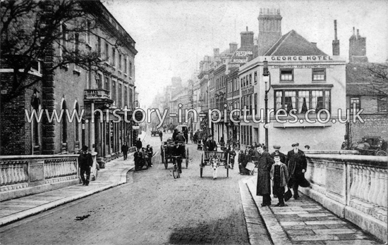 High Street from the Stone Bridge, Bedford,Bedfordshire. c.1907.
